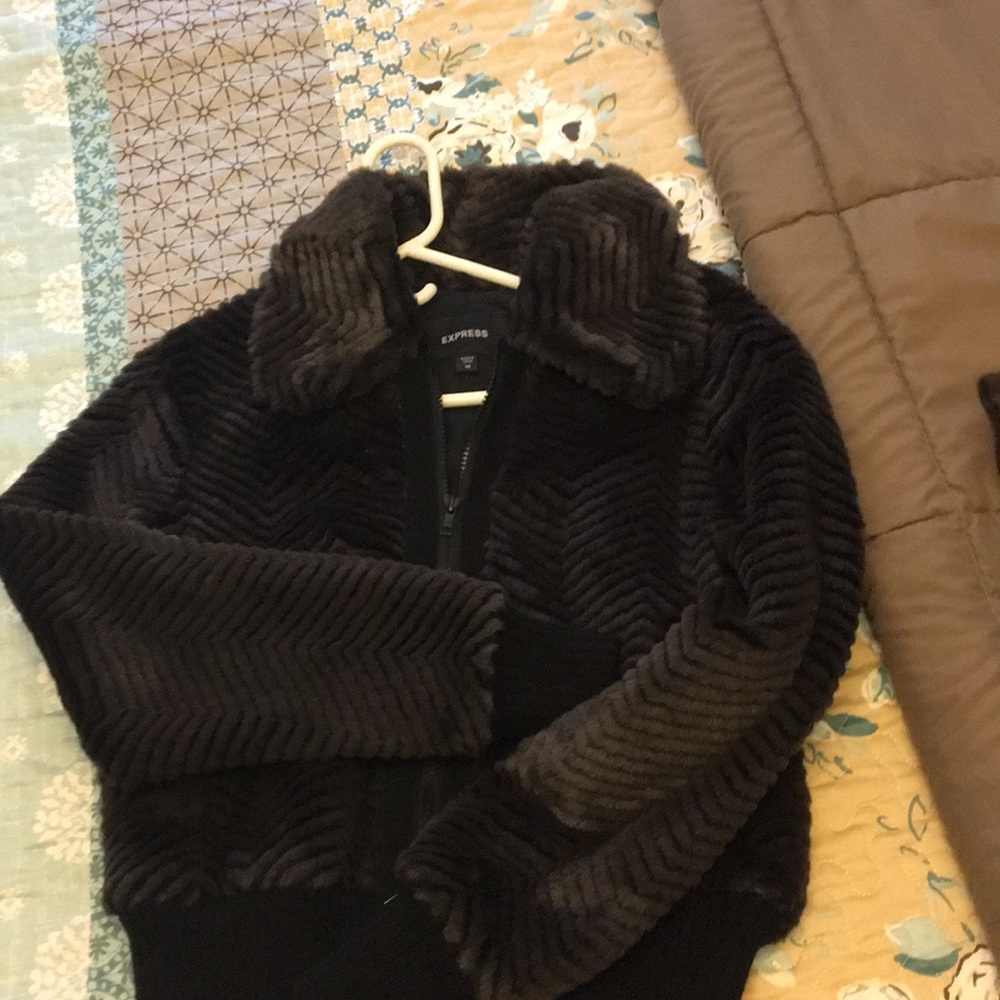 Express Jacket - Picture 4 of 4
